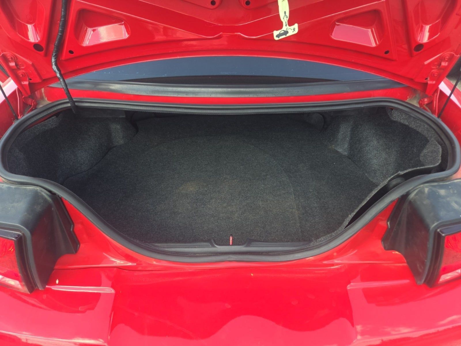Used 2004 Ford Mustang Mach 1 RWD image 10