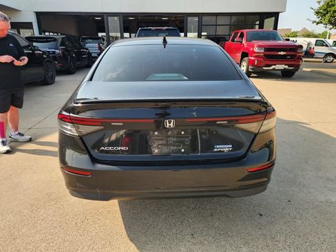 Used 2024 Honda Accord Sport image 5