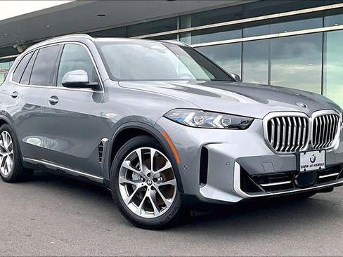 New 2026 BMW X5 xDrive50e AWD/4WD image 2