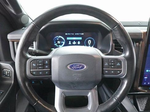 Used 2023 Ford F150 Lightning Lariat image 12