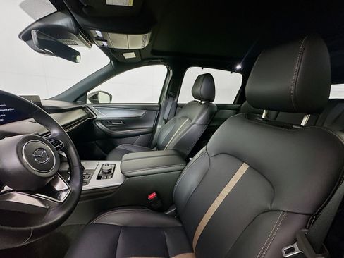 Certified 2025 MAZDA CX-70 3.3 Turbo w/ Premium Plus Pkg AWD/4WD image 22