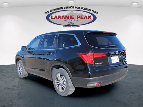 Used 2017 Honda Pilot EX-L image 8