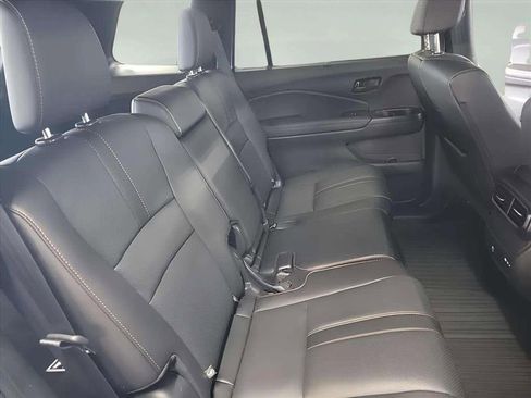 Used 2024 Honda Passport TrailSport image 28