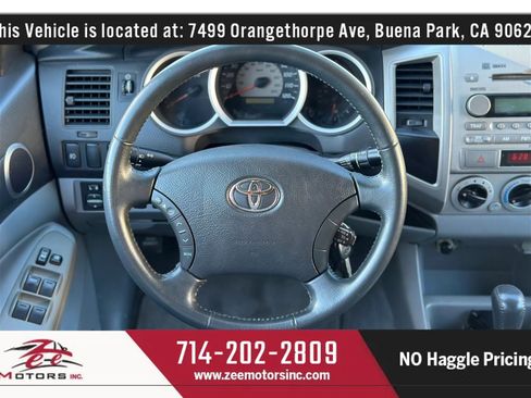 Used 2006 Toyota Tacoma PreRunner RWD image 19