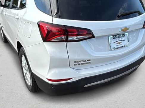 Used 2023 Chevrolet Equinox LT FWD image 36