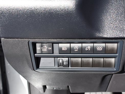 Used 2025 Toyota Tundra SR image 16