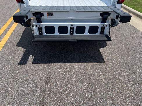 Used 2019 GMC Sierra 1500 SLT RWD image 31