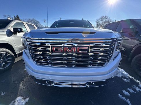 New 2026 GMC Sierra 1500 Denali image 4