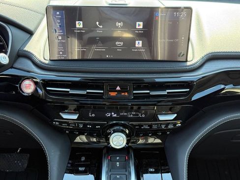 Certified 2026 Acura MDX SH-AWD w/ Advance Package image 10