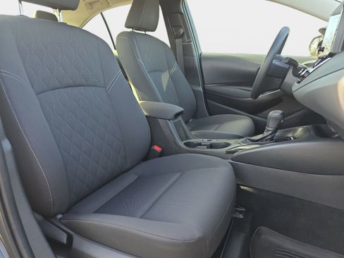 Used 2023 Toyota Corolla LE w/ LE Premium Package image 10