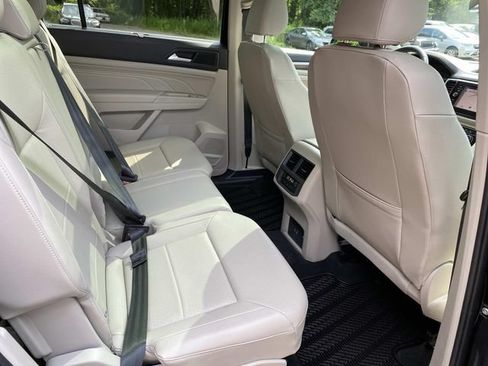 Used 2023 Volkswagen Atlas SEL AWD/4WD image 23