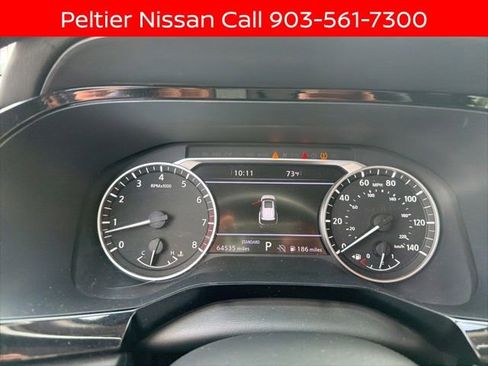Certified 2023 Nissan Pathfinder SL w/ SL Premium Package FWD image 12