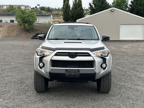 Certified 2020 Toyota 4Runner Venture AWD/4WD image 6
