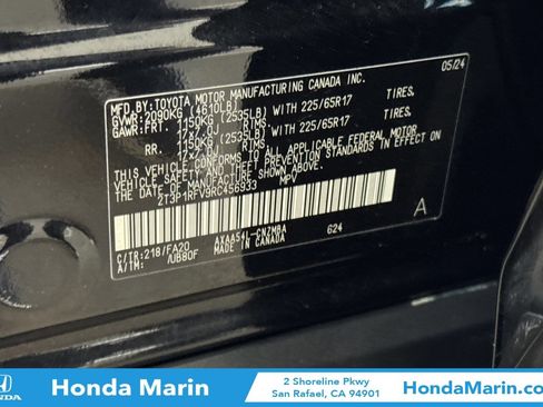 Used 2024 Toyota RAV4 XLE AWD/4WD image 37