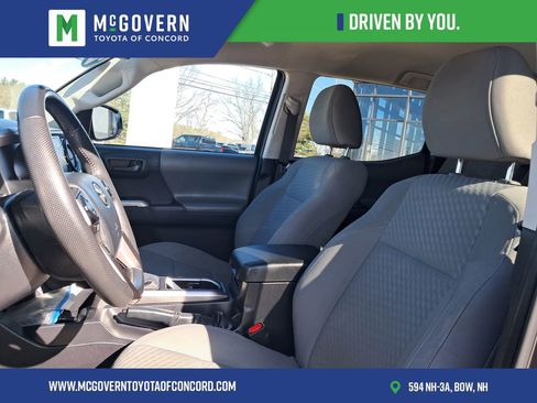 Used 2023 Toyota Tacoma SR5 AWD/4WD image 14