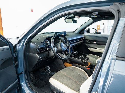 Used 2022 MAZDA MX-30 Electric w/ Premium Package image 33