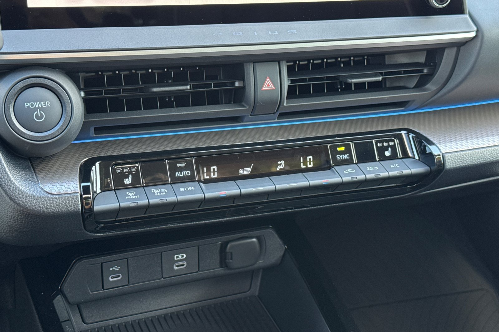New 2027 Toyota Prius XLE FWD image 24