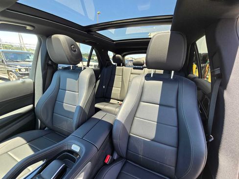 Used 2025 Mercedes-Benz GLE 450e 4MATIC image 22