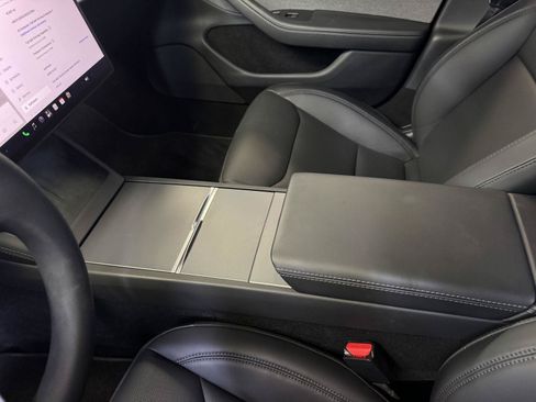 Used 2025 Tesla Model 3 Long Range RWD image 25