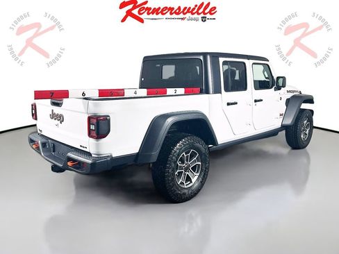 New 2026 Jeep Gladiator Mojave image 7