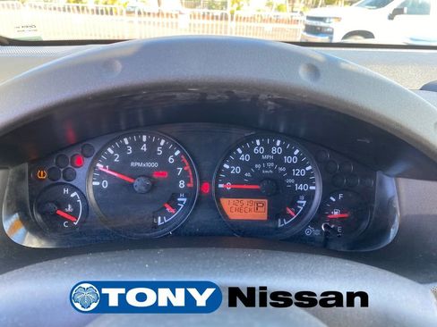 Used 2016 Nissan Frontier SV RWD image 33