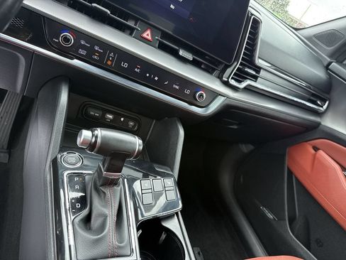 Used 2023 Kia Sportage SX FWD image 20