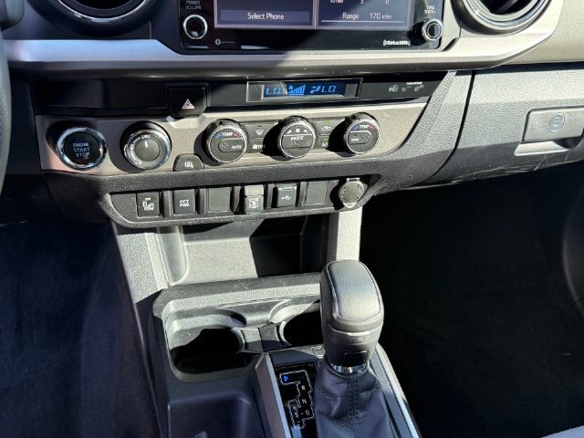 Used 2023 Toyota Tacoma SR5 w/ Technology Package AWD/4WD image 17