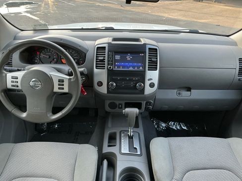 Used 2019 Nissan Frontier S image 15
