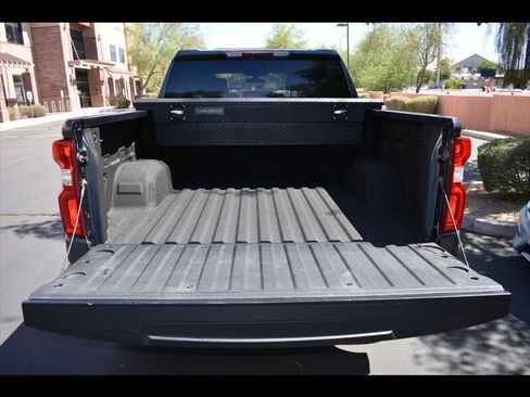 Used 2020 Chevrolet Silverado 1500 Custom Trail Boss image 22