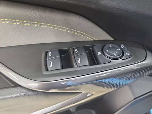 Certified 2025 Chevrolet Trax ACTIV w/ Driver Confidence Package FWD image 31