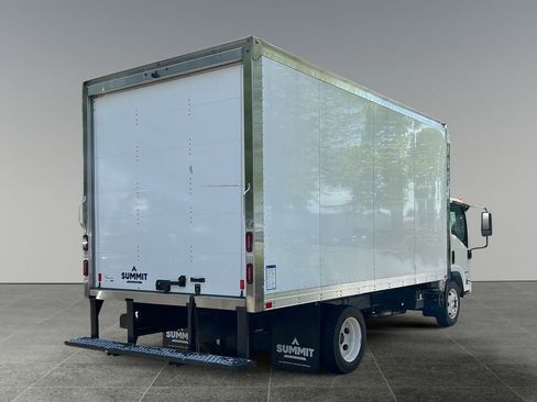 New 2024 Chevrolet Low Cab Forward image 7