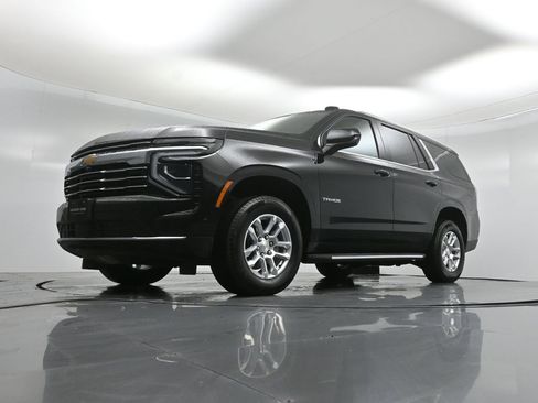 Used 2025 Chevrolet Tahoe LT image 45