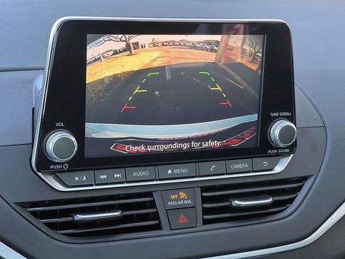 Certified 2025 Nissan Altima 2.5 S image 18