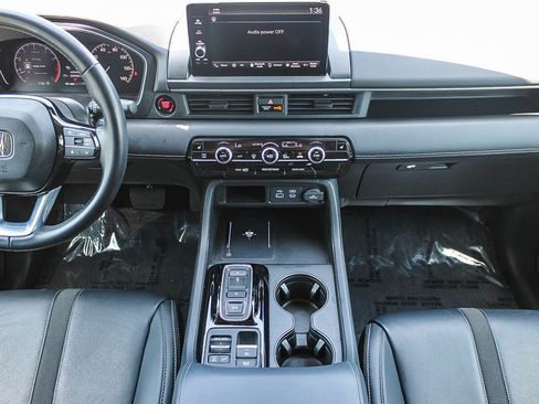 Used 2023 Honda Pilot EX-L image 13