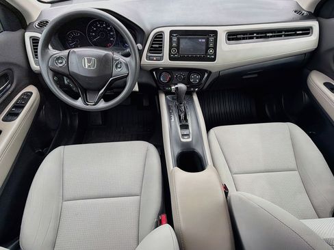 Used 2021 Honda HR-V LX image 14