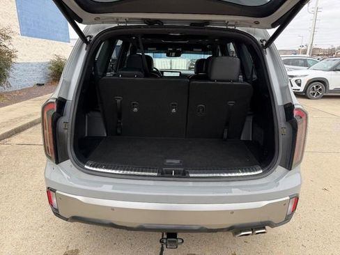 Used 2023 Kia Telluride SX X-Line image 5