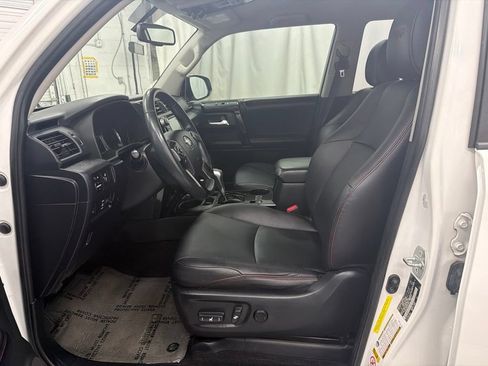 Used 2017 Toyota 4Runner TRD Pro AWD/4WD image 13