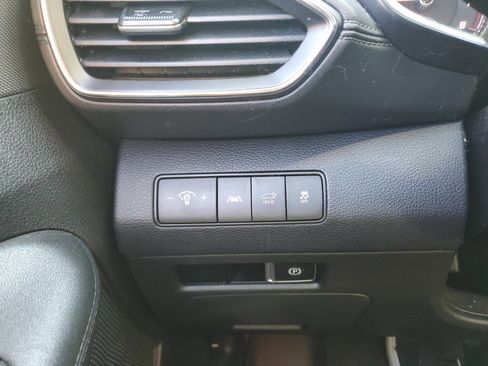 Used 2023 Hyundai Santa Fe SEL image 19