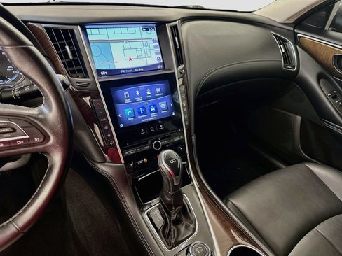 Used 2019 INFINITI Q50 Luxe w/ Essential Package (3.0T Luxe) AWD/4WD image 26