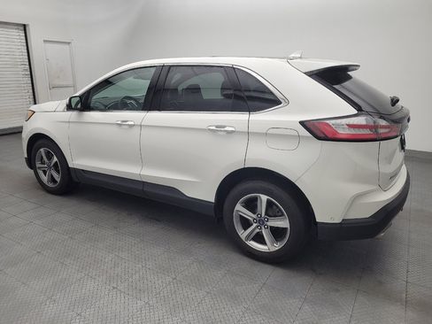 Used 2020 Ford Edge Titanium w/ Equipment Group 301A AWD/4WD image 3