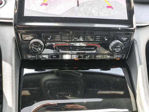 New 2025 Jeep Grand Cherokee Limited image 20