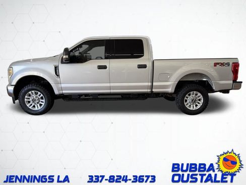 Used 2019 Ford F250 XLT w/ XLT Value Package image 3