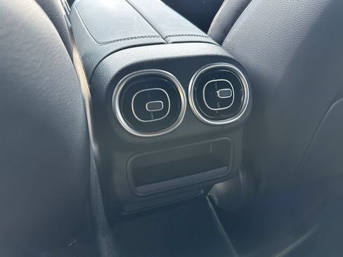 Certified 2025 Mercedes-Benz GLC 300 4MATIC w/ AMG Line image 26