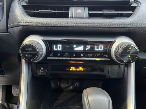 Certified 2025 Toyota RAV4 LE AWD/4WD image 20