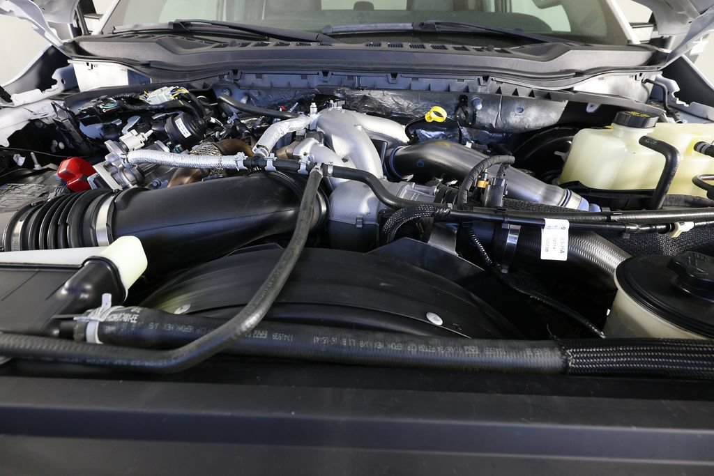 Used 2024 Ford F250 XLT w/ FX4 Off-Road Package AWD/4WD image 30