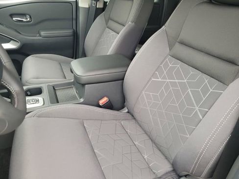 New 2026 Nissan Frontier SV image 8