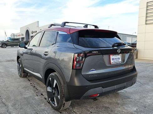 New 2026 Nissan Kicks SR w/ Cold Weather Package image 3