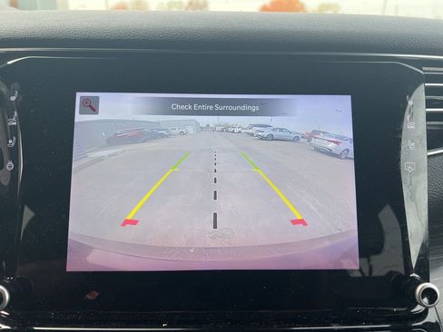 Used 2024 Jeep Wagoneer Series II w/ Flexible Seating Group image 19