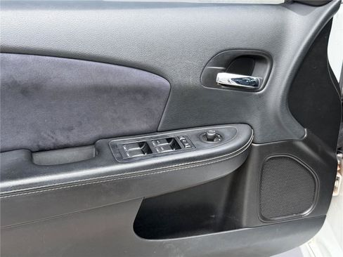 Used 2014 Chrysler 200 Limited w/ Sun/Sound Group FWD image 12