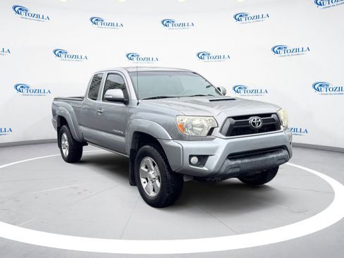 Used 2015 Toyota Tacoma PreRunner image 7